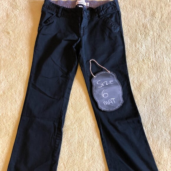 Black Old Navy Maternity Stretch Khakis Casual Pants - SIZE 6 MATERNITY - Picture 4 of 7